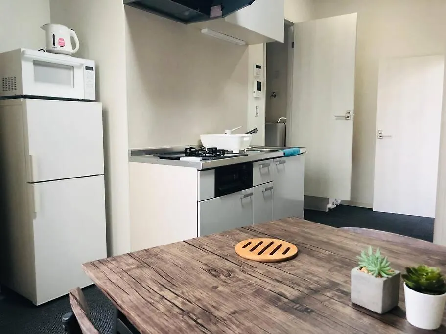 Apartment New! Near Kishisato St- 1 Building Rent -3 Rooms 8 People Osaka