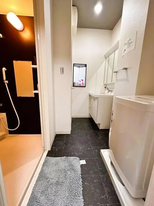 New! Near Kishisato St- 1 Building Rent -3 Rooms 8 People Osaka 0*,
