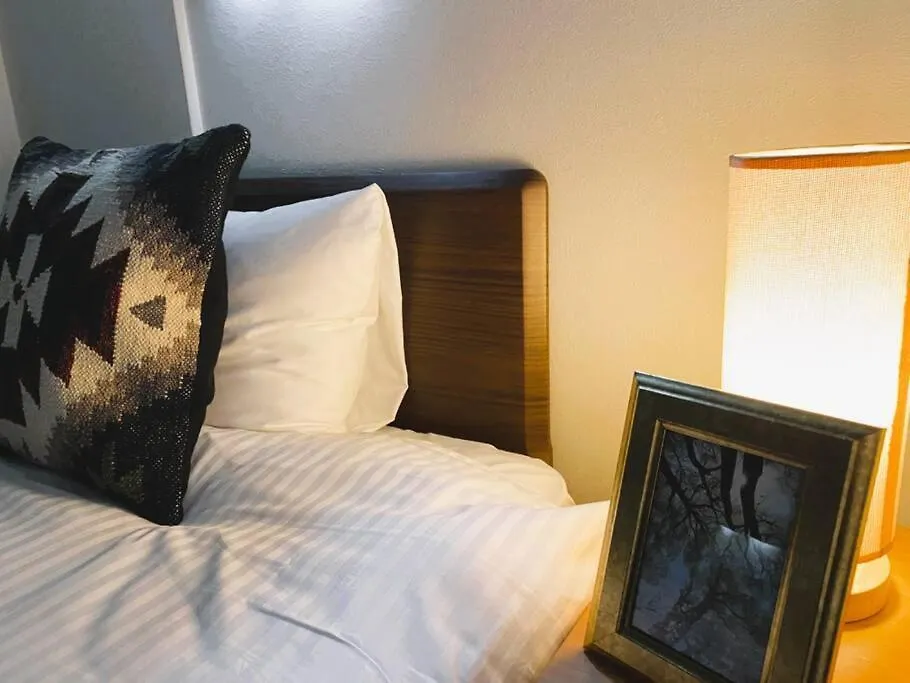 New! Near Kishisato St- 1 Building Rent -3 Rooms 8 People Osaka 0*,