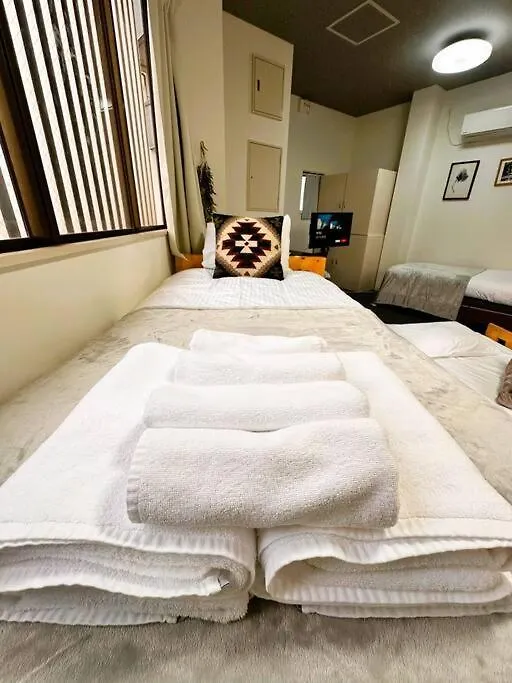 New! Near Kishisato St- 1 Building Rent -3 Rooms 8 People Osaka 0*,