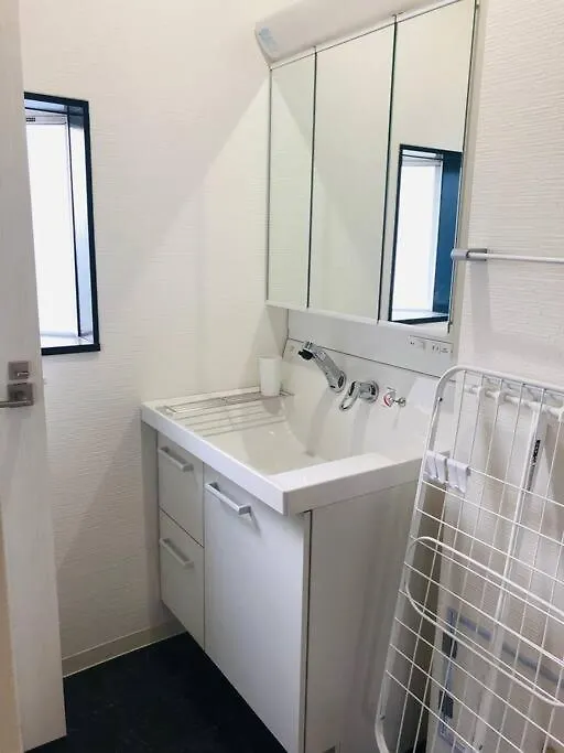 New! Near Kishisato St- 1 Building Rent -3 Rooms 8 People Osaka