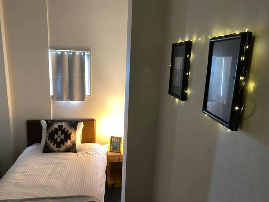 New! Near Kishisato St- 1 Building Rent -3 Rooms 8 People Osaka